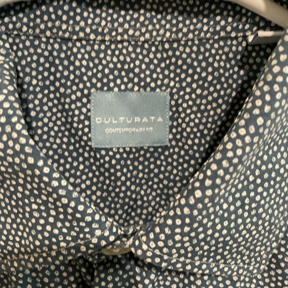 Men’s Culturata blue ditzy print button down. Contemporary fit Size L - Picture 4 of 6